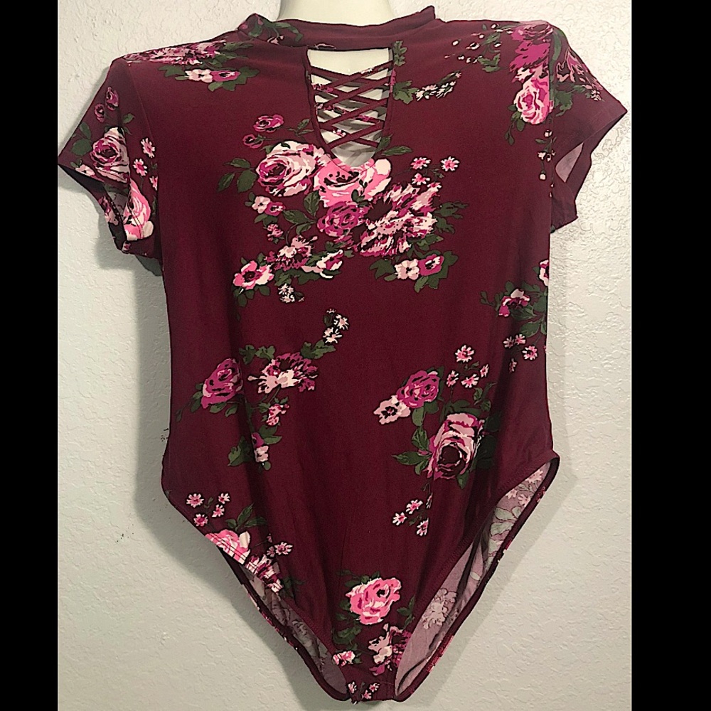 NEW-Burgundy Floral, Short Sleeve Bodysuit, Open Neckline, Juniors size XXL